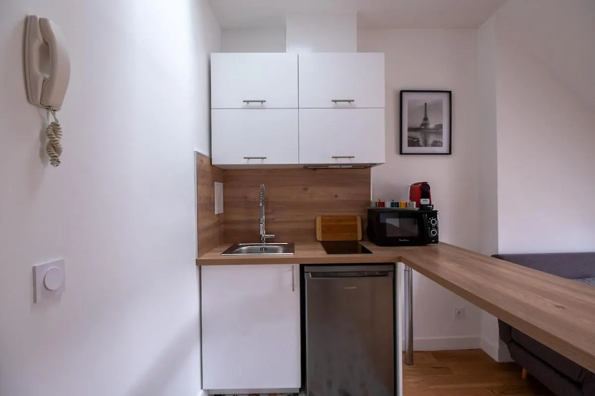 Studio Arc De Triomphe Champs Elysees Apartment Paris