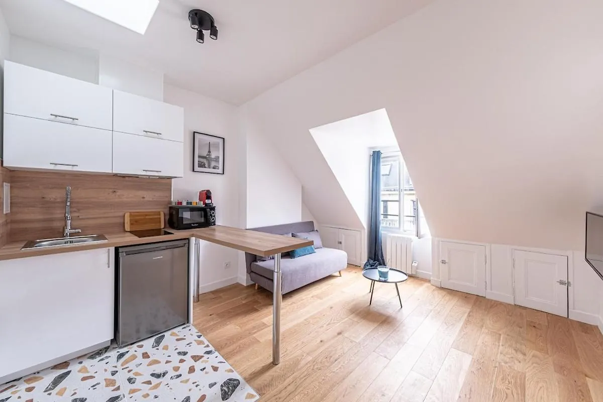 Studio Arc De Triomphe Champs Elysees Apartment Paris 0*,  France